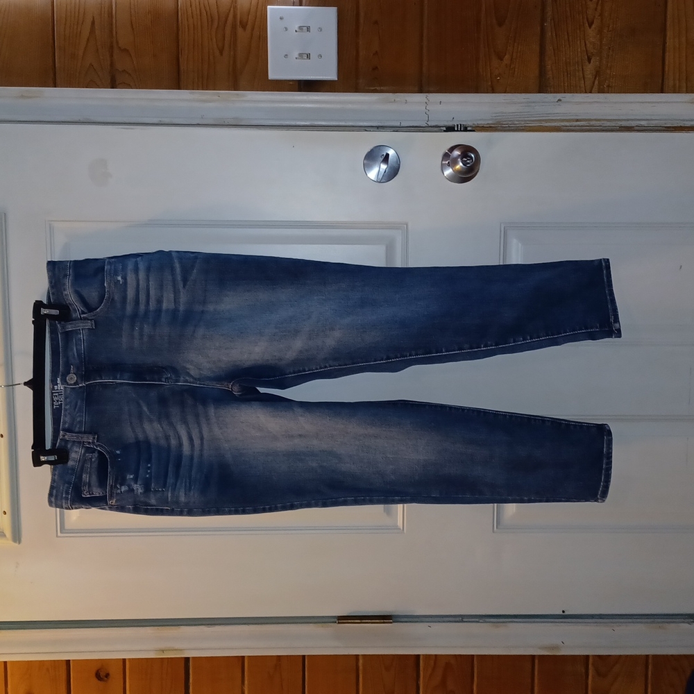Time & Tru Blue faded high rise skinny jeans NEW CONDITION